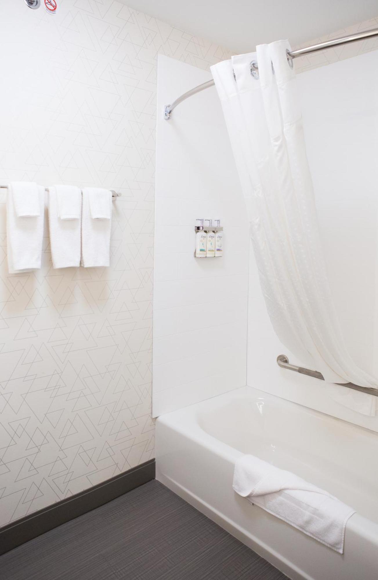 Holiday Inn Express & Suites Prince Albert - South By Ihg المظهر الخارجي الصورة